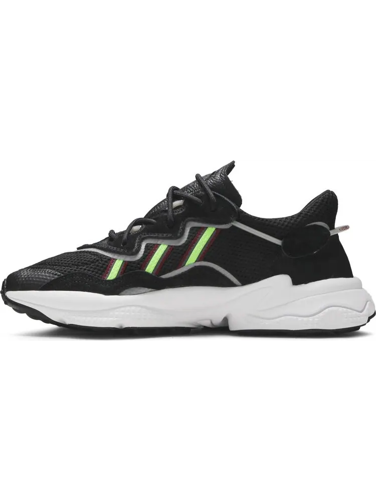 Кроссовки Adidas Ozweego — изображение 3 из 8, белый