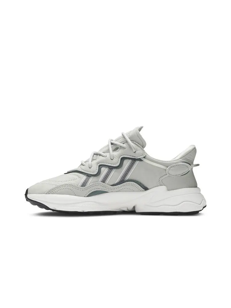 Кроссовки Adidas Ozweego — изображение 3 из 8, серебристый