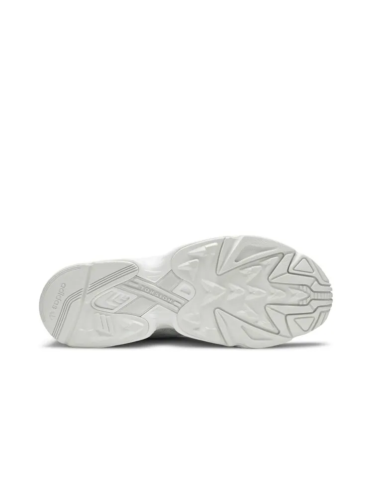 Кроссовки Adidas Yung-96 Chasm 'Crystal White' — изображение 4 из 4, белый