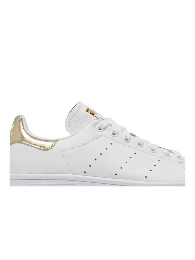Кроссовки Adidas Wmns Stan Smith 'Metallic Heel' — изображение 2 из 4, белый