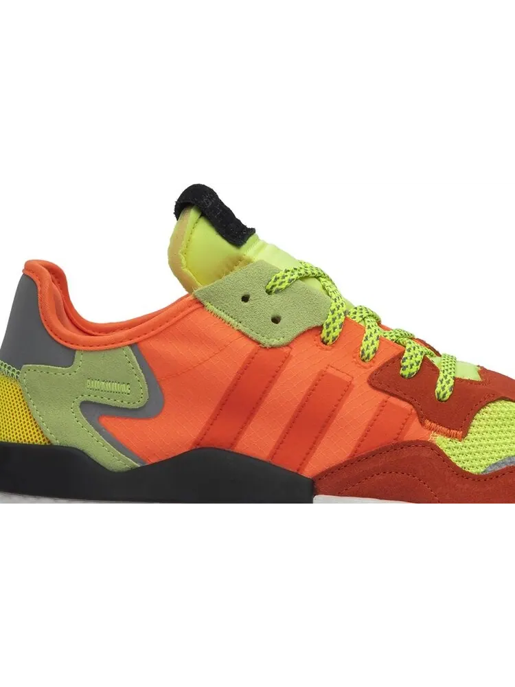 Кроссовки Adidas Size? x Nite Jogger 'Road Safety' — изображение 2 из 8, красный