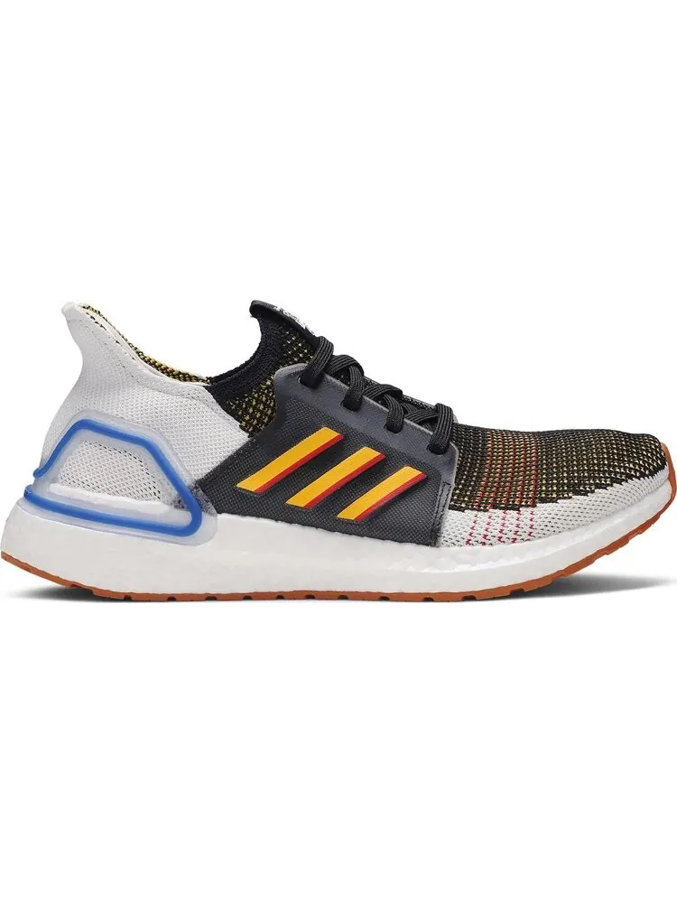 Кроссовки Adidas Toy Story 4 x UltraBoost 19 J 'Woody' — изображение 1 из 8, золото