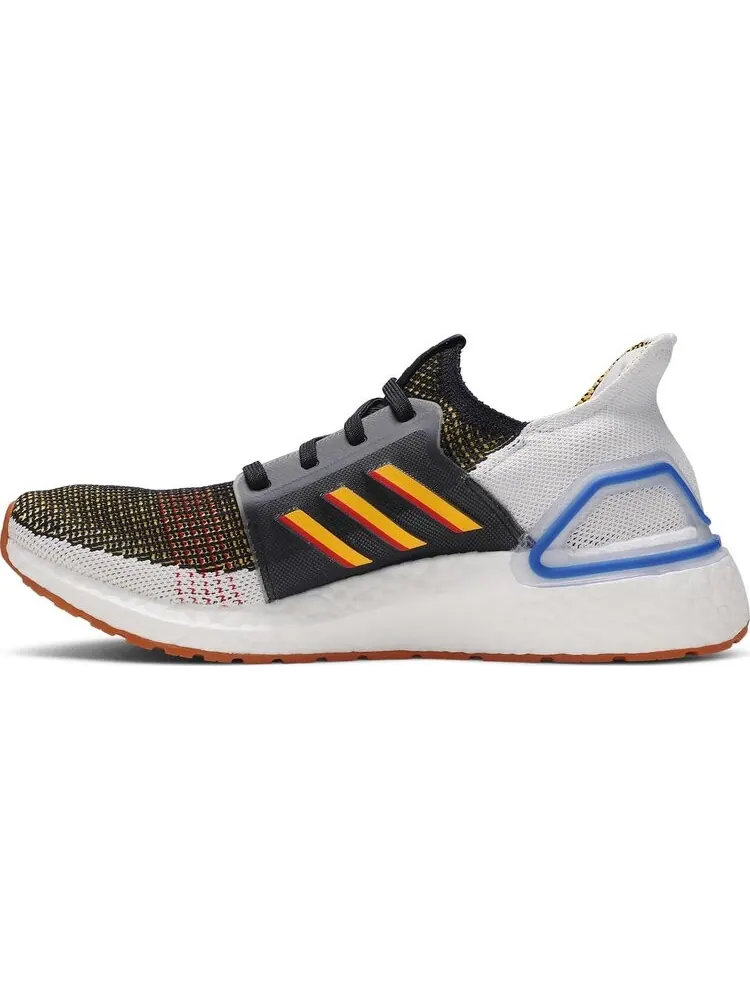 Кроссовки Adidas Toy Story 4 x UltraBoost 19 J 'Woody' — изображение 3 из 8, золото