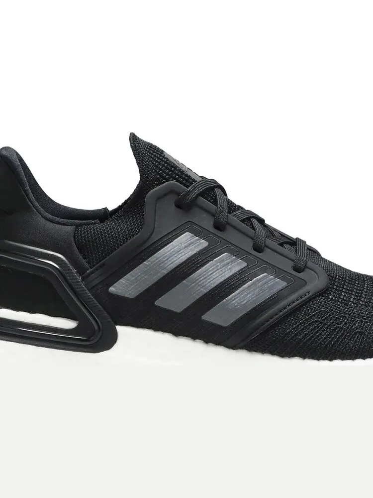 Кроссовки Adidas UltraBoost 20 'Core Black' — изображение 2 из 8, черный