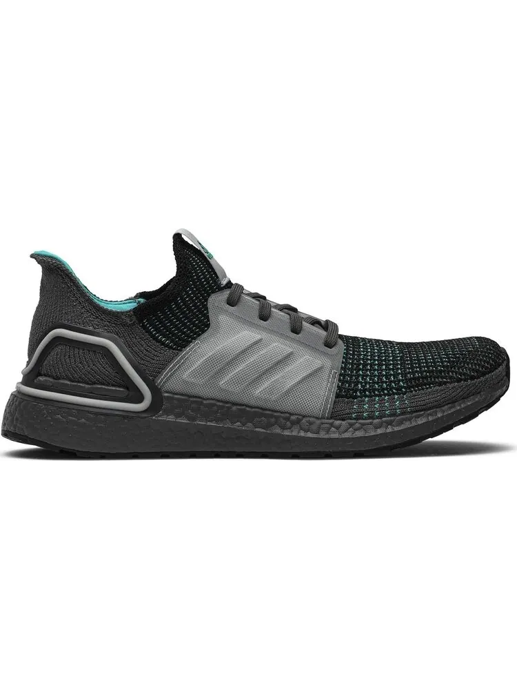 Кроссовки Adidas UltraBoost 19 'Core Black Grey' — изображение 1 из 8, серый