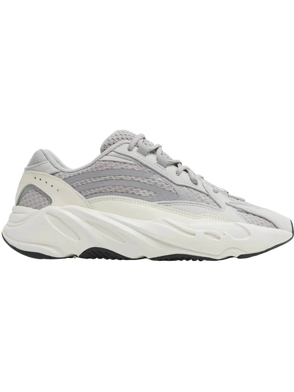 Кроссовки Adidas Yeezy Boost 700 V2 Static — изображение 1 из 9, серый
