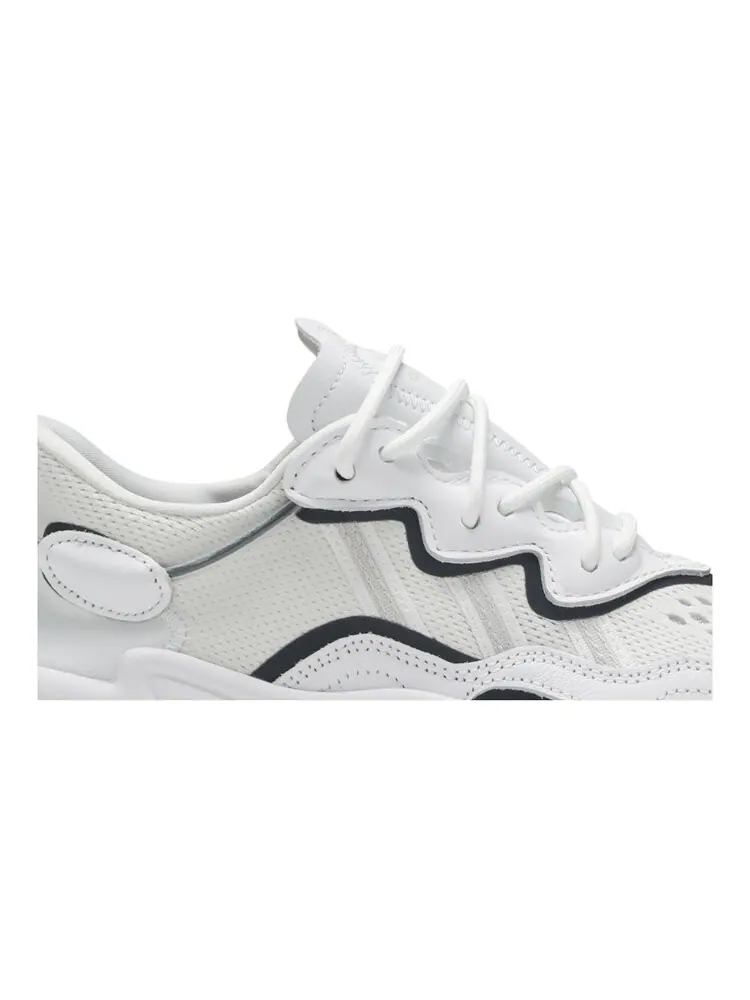 Кроссовки Adidas Ozweego — изображение 2 из 4, белый