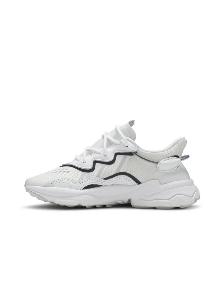 Кроссовки Adidas Ozweego — изображение 3 из 4, белый