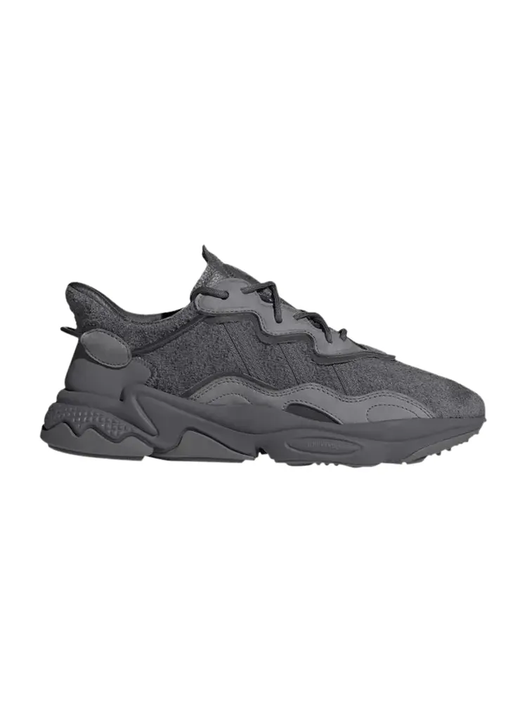 Кроссовки Adidas Ozweego — изображение 1 из 1, серый