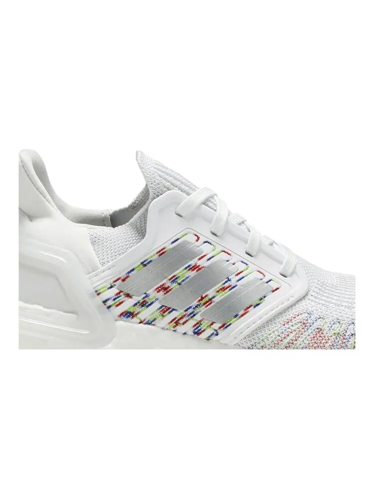 Кроссовки Adidas Wmns UltraBoost 20 — изображение 2 из 4, белый