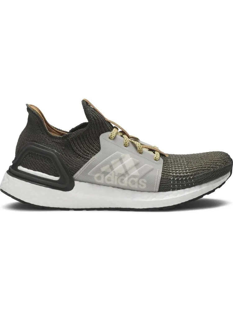 Кроссовки Adidas Wood Wood x UltraBoost 19 'Olive' — изображение 1 из 8, зеленый