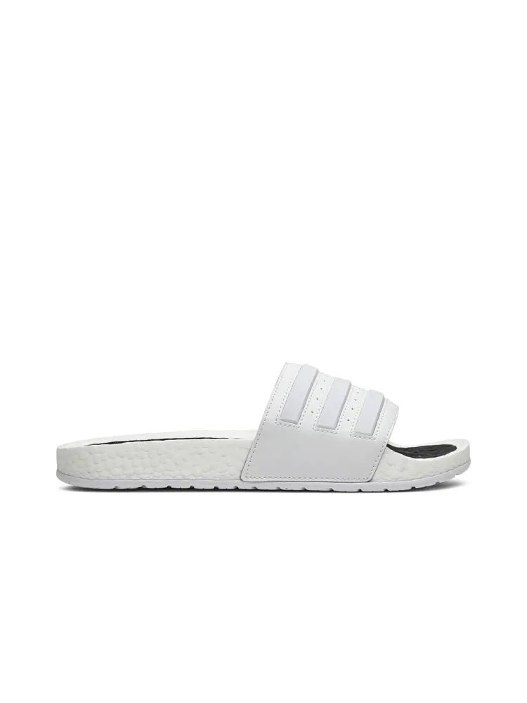 Кроссовки Adidas Adilette Boost Slides — изображение 1 из 4, белый