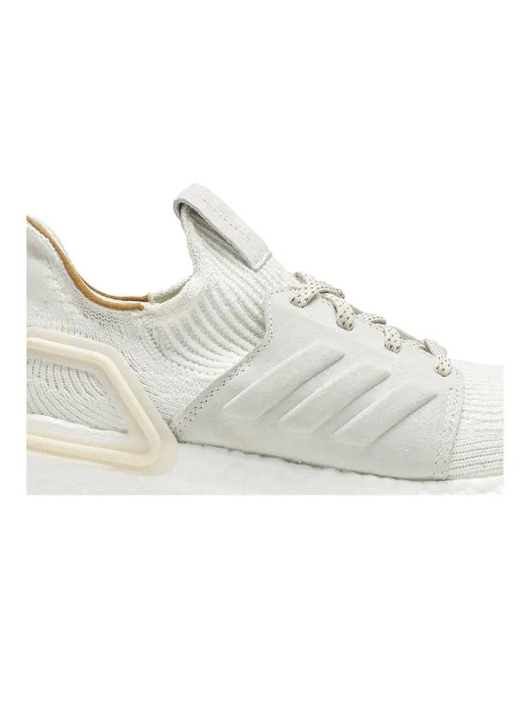 Кроссовки Adidas Universal Works x UltraBoost 19 — изображение 2 из 4, белый