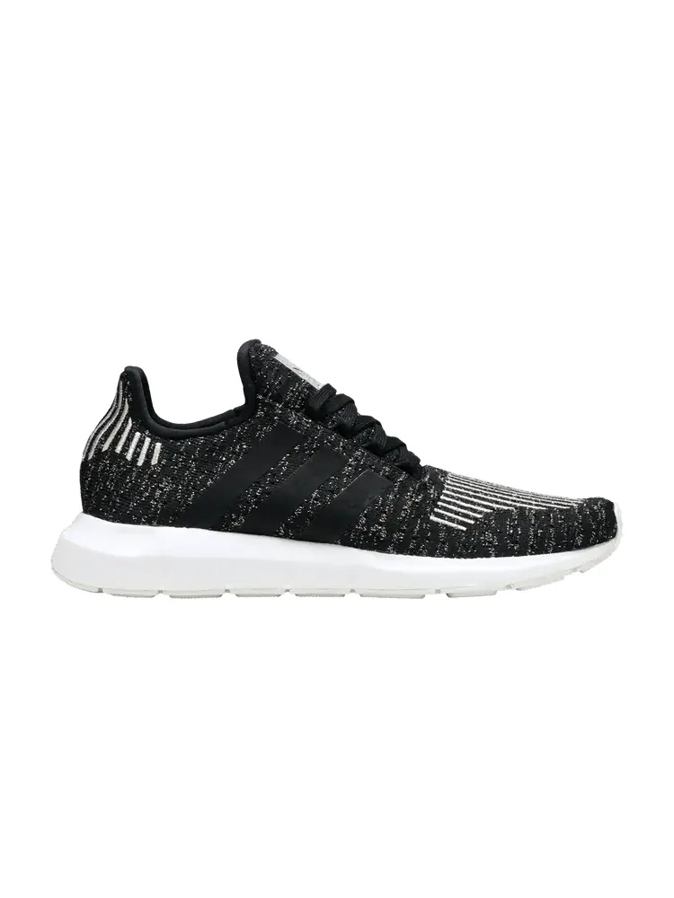 Кроссовки adidas Wmns Swift Run 'Core Black' — изображение 1 из 9