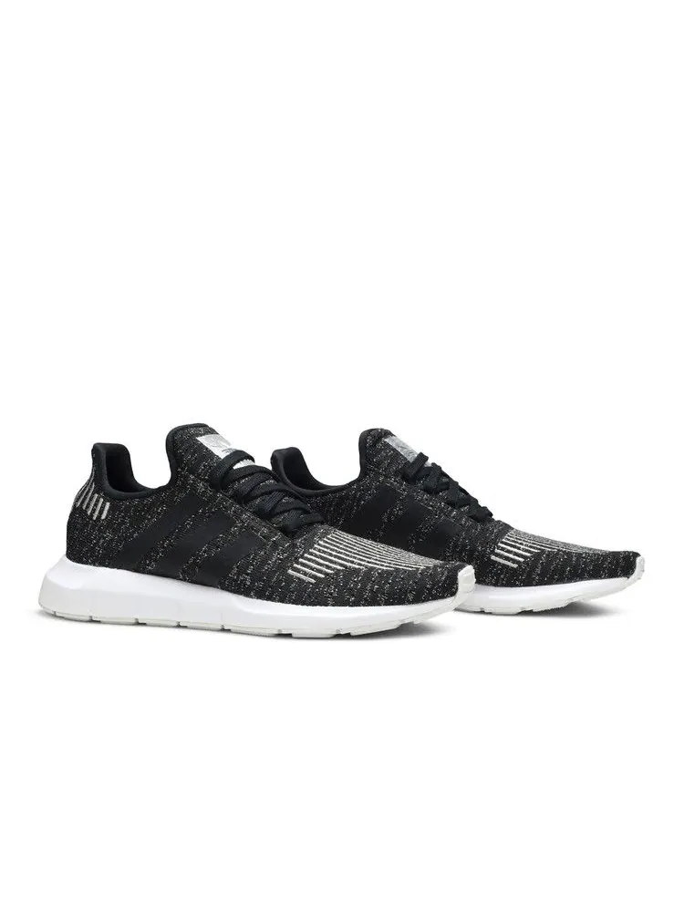 Кроссовки adidas Wmns Swift Run 'Core Black' — изображение 9 из 9