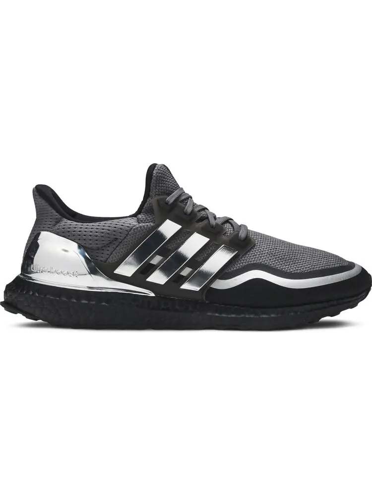 Кроссовки Adidas UltraBoost 'Silver Metallic' — изображение 1 из 8, серебряный