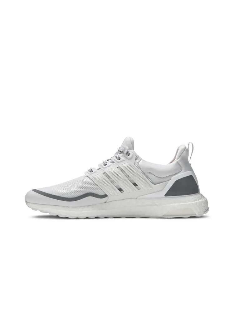 Кроссовки Adidas UltraBoost Reflective — изображение 3 из 4, белый