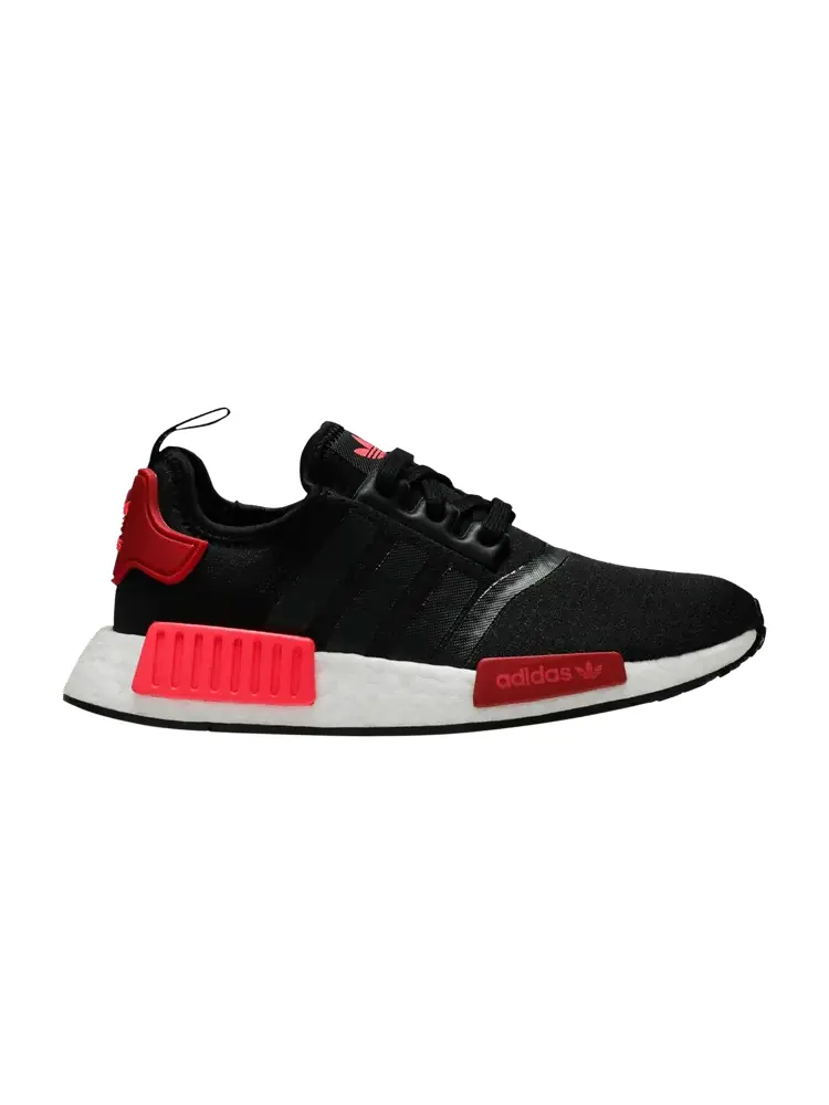Кроссовки adidas Wmns NMD_R1 'Black Scarlet' — изображение 1 из 9, черный//красный