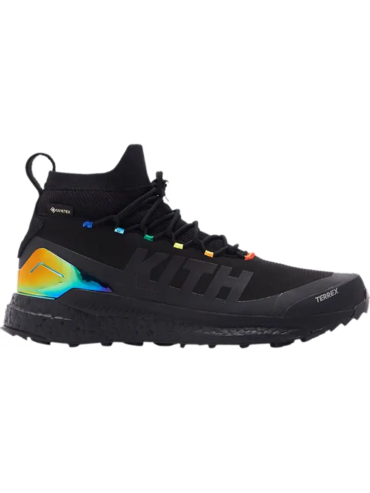 Ботинки Adidas KITH x Terrex Free Hiker 'Black' — изображение 1 из 1, черный
