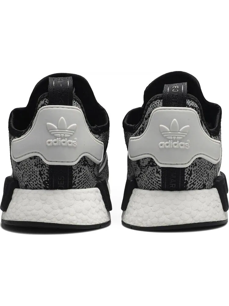 Кроссовки Adidas atmos x NMD_R1 'G-SNK' — изображение 6 из 8, черный
