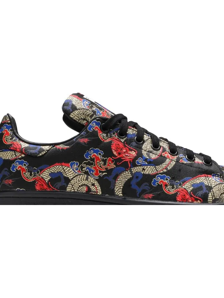 Кроссовки Adidas Stan Smith 'Dragon Boat Festival' — изображение 2 из 8, черный