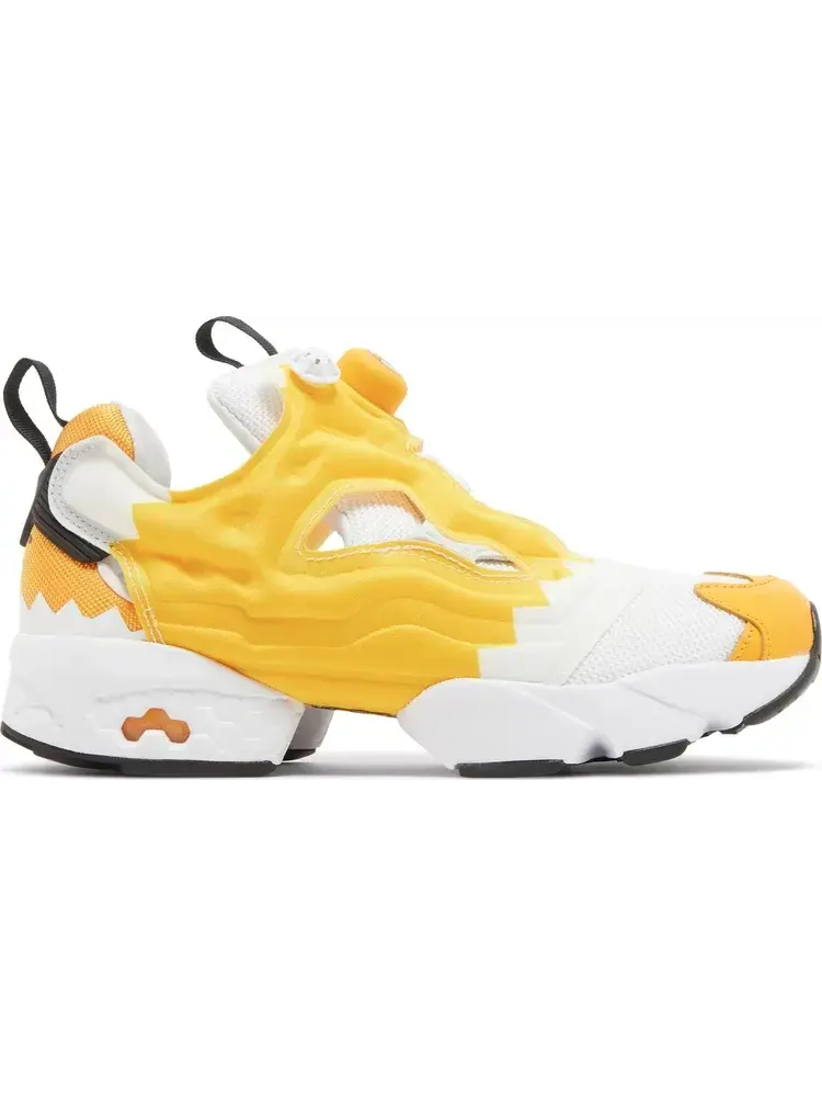 Кроссовки sanrio x instapump fury 'gudetama' Reebok — изображение 1 из 8, золото