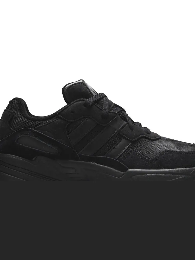 Кроссовки Adidas Yung-96 'Triple Black' — изображение 2 из 8, черный