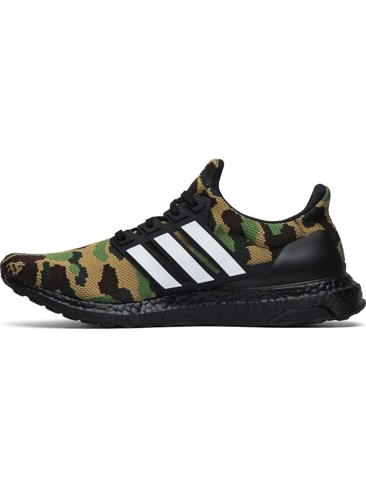 Кроссовки Adidas A Bathing Ape x UltraBoost 4.0 'Green Camo' — изображение 3 из 8, зеленый