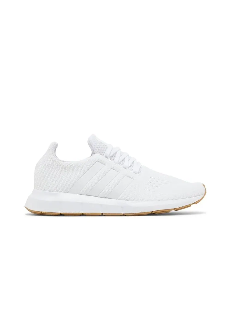 Кроссовки Adidas Swift Run — изображение 1 из 4, белый