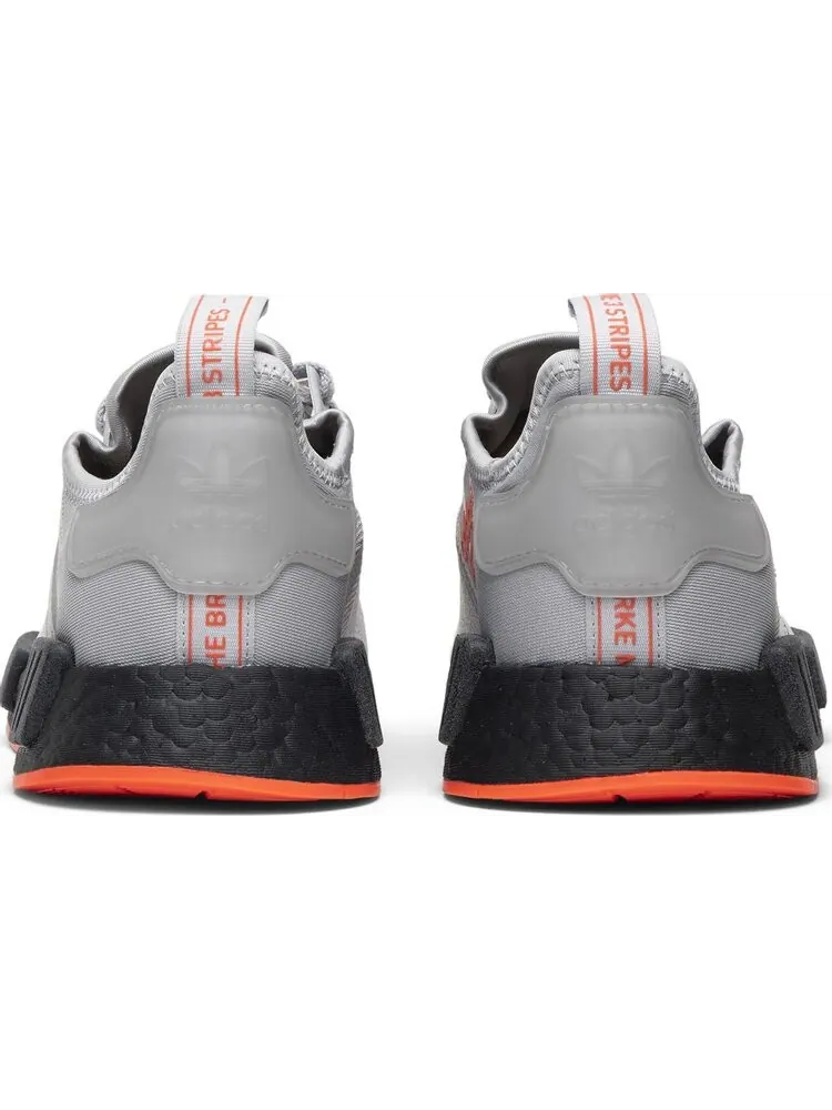 Кроссовки Adidas NMD_R1 'Grey Solar Red' — изображение 6 из 8, серый