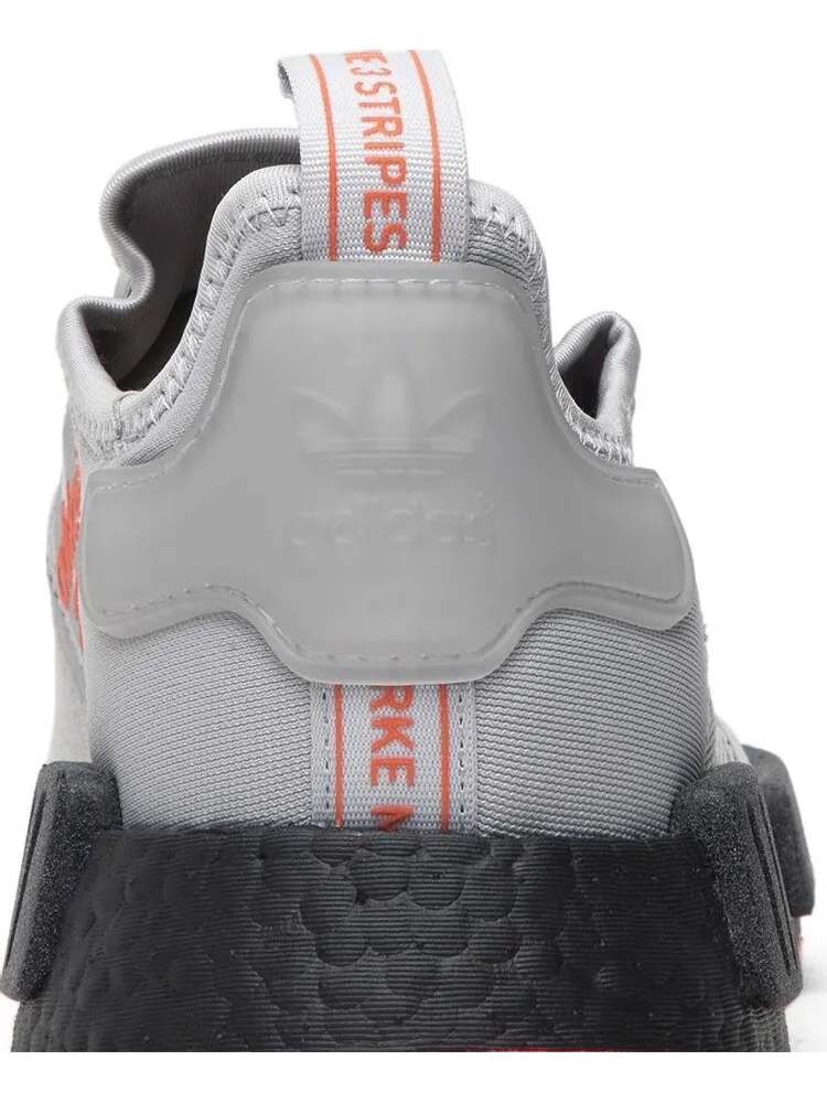 Кроссовки Adidas NMD_R1 'Grey Solar Red' — изображение 7 из 8, серый