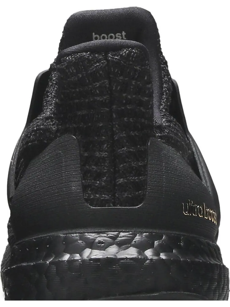 Кроссовки Adidas Wmns UltraBoost 4.0 'Triple Black Gold' — изображение 7 из 8, черный
