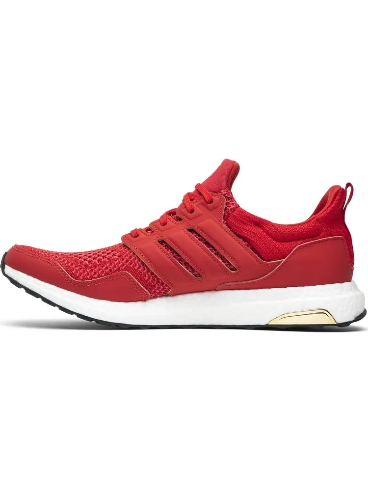 Кроссовки Adidas Eddie Huang x UltraBoost 1.0 'Chinese New Year' — изображение 3 из 8, красный