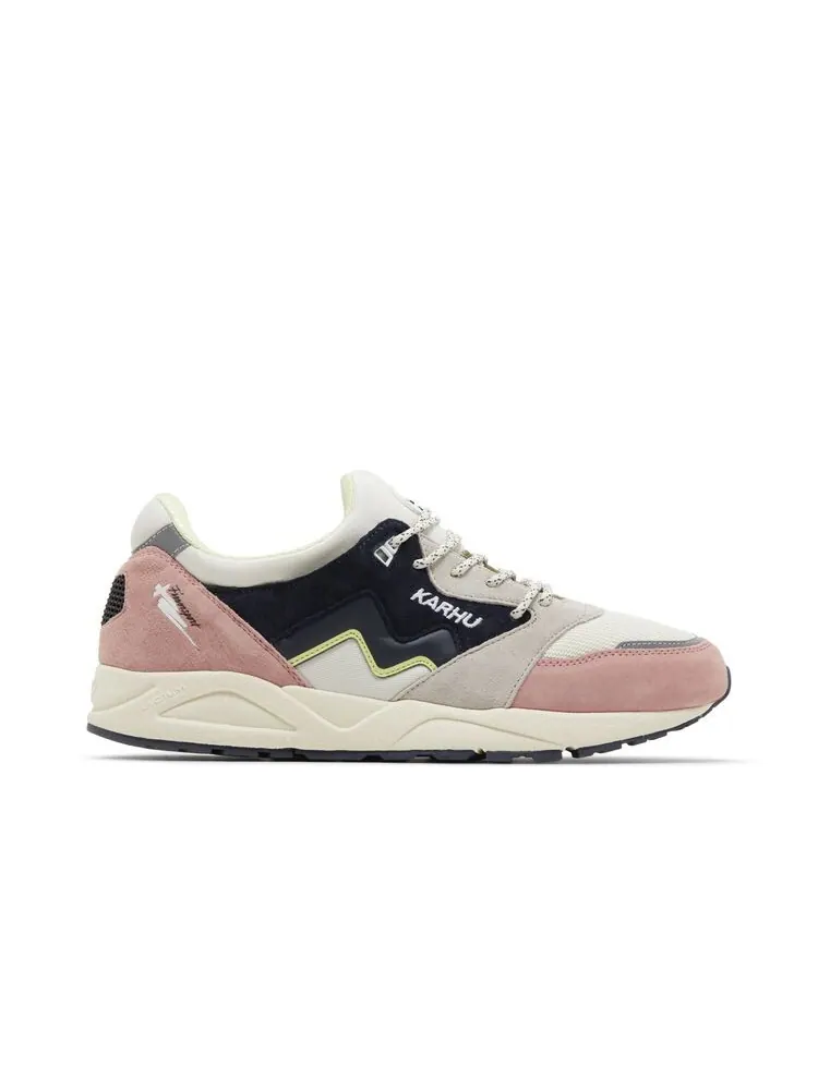 Кроссовки Karhu Aria 95 Rose Tan