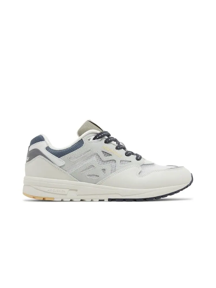 Кроссовки Karhu Legacy 96 'Lily White Transparent'