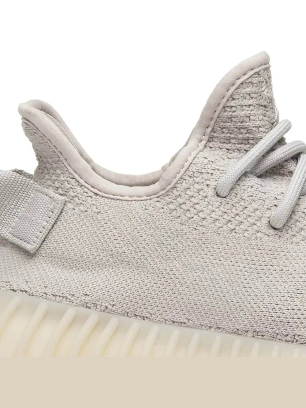 Кроссовки Yeezy Boost 350 V2 Sesame — изображение 6 из 7, серый