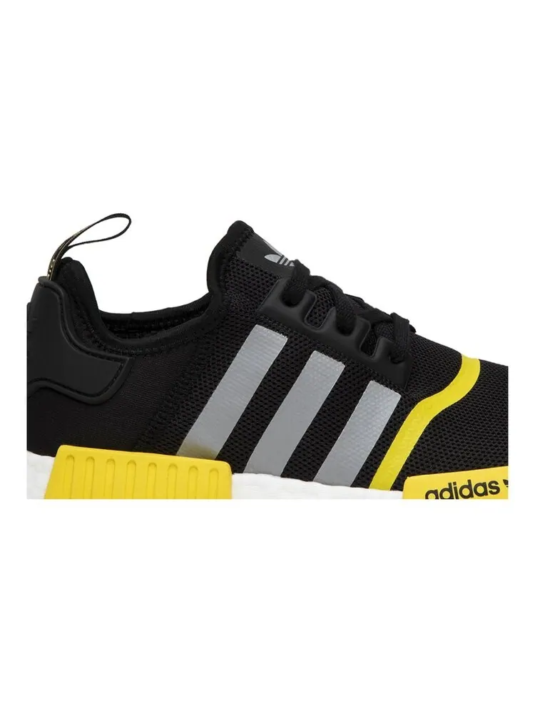 Кроссовки Adidas NMD_R1 'Thunder' — изображение 2 из 4, черный