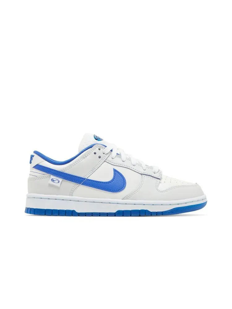Кроссовки Nike Wmns Dunk Low — изображение 1 из 4, белый