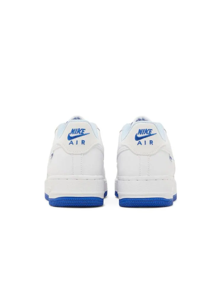 Кроссовки Nike Air Force 1 LV8 GS 'Just Stitch It - Hyper Royal' — изображение 7 из 9, белый/белый//белый