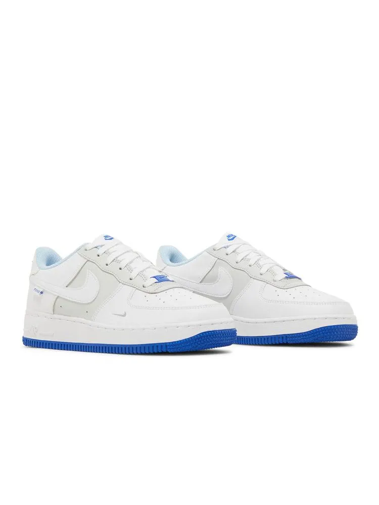 Кроссовки Nike Air Force 1 LV8 GS 'Just Stitch It - Hyper Royal' — изображение 9 из 9, белый/белый//белый