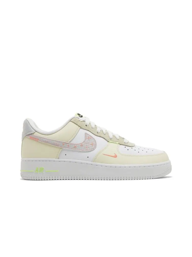 Кроссовки Nike Air Force 1 — изображение 1 из 4, бежевый