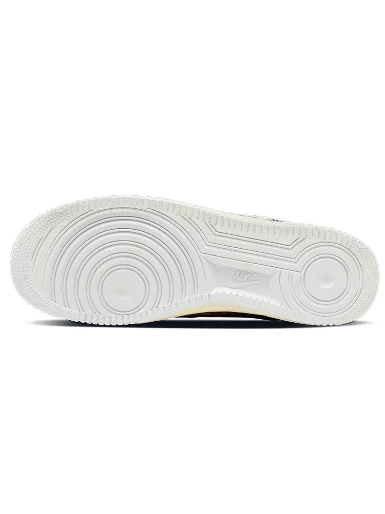 Кроссовки Nike Air Force 1 '07 Premium 'Sashiko' — изображение 6 из 6, серый