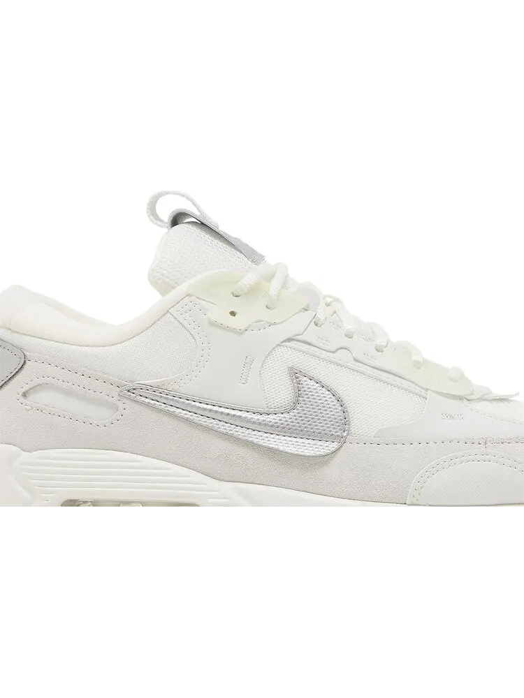 Кроссовки Nike Wmns Air Max 90 Futura 'White Metallic Silver' — изображение 2 из 8, белый