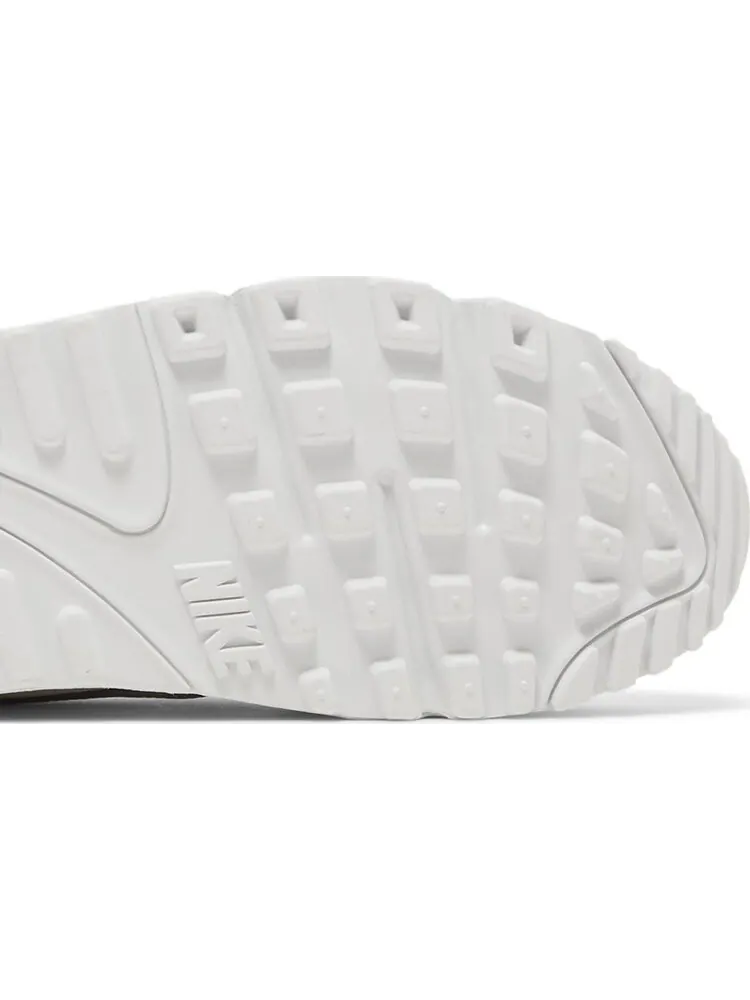 Кроссовки Nike Wmns Air Max 90 Futura 'White Metallic Silver' — изображение 5 из 8, белый