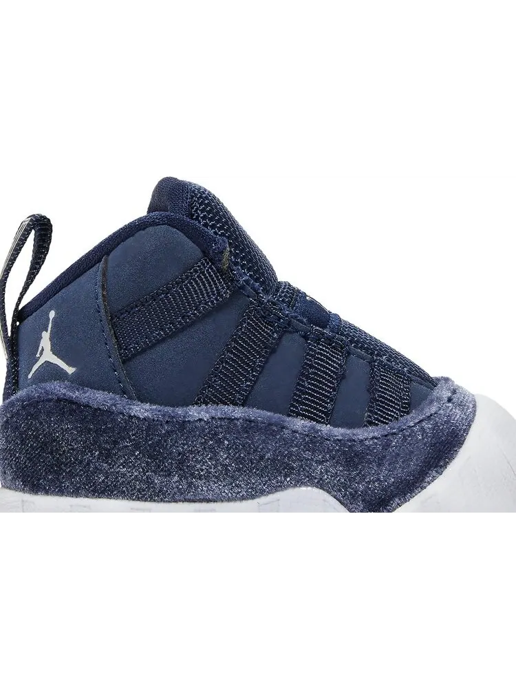 Кроссовки Air Jordan 11 Retro CB Midnight Navy Velvet — изображение 2 из 8, синий