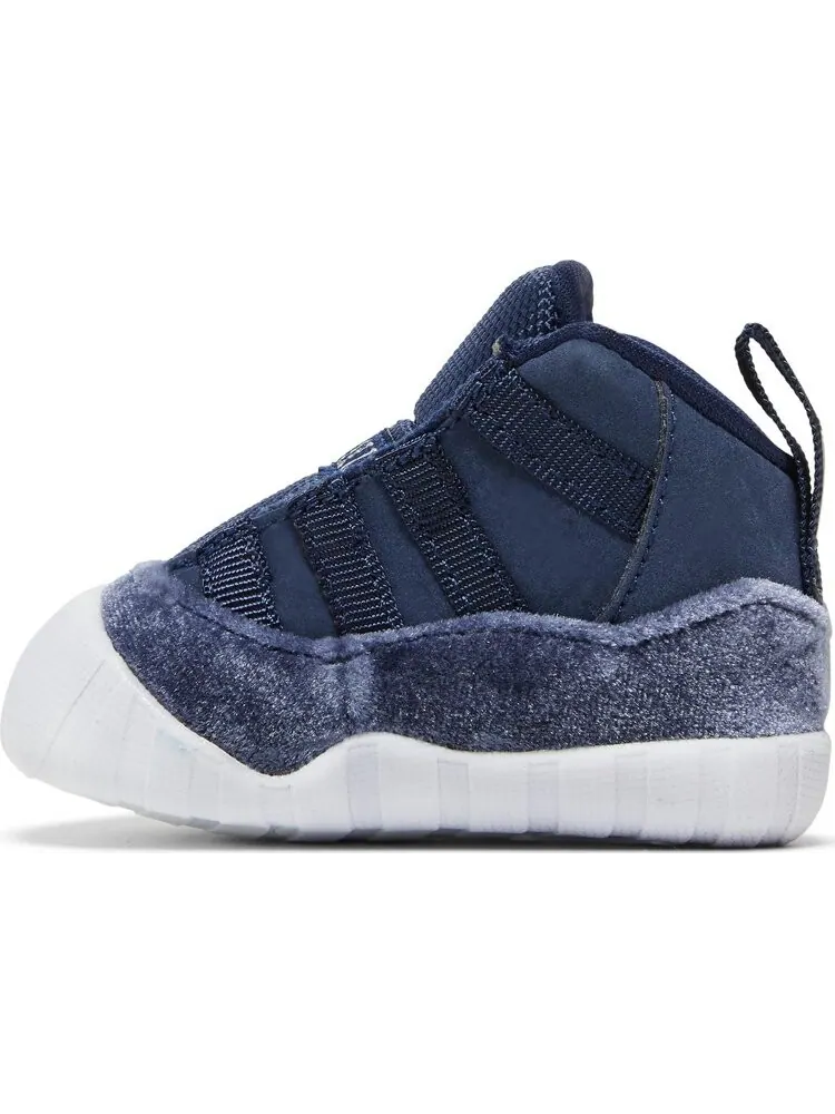 Кроссовки Air Jordan 11 Retro CB Midnight Navy Velvet — изображение 3 из 8, синий