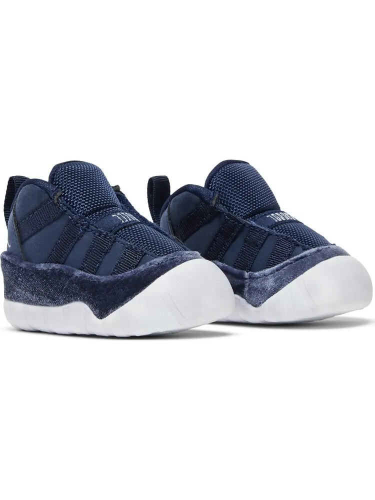 Кроссовки Air Jordan 11 Retro CB Midnight Navy Velvet — изображение 8 из 8, синий