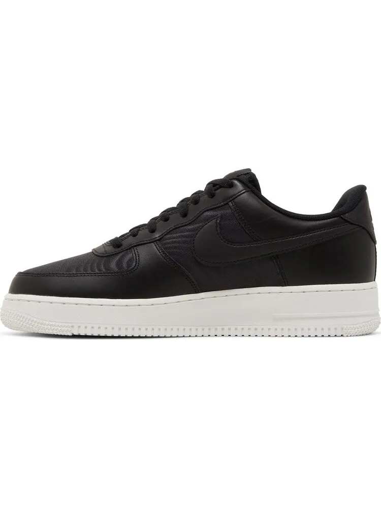 Кроссовки Air Force 1 Low '07 SE 'Black Nylon' — изображение 3 из 4, черный