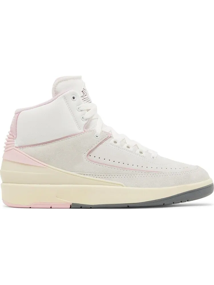 Кроссовки Wmns Air Jordan 2 Retro 'Soft Pink' — изображение 1 из 4, белый