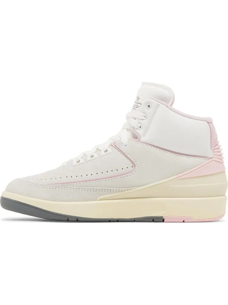 Кроссовки Wmns Air Jordan 2 Retro 'Soft Pink' — изображение 3 из 4, белый
